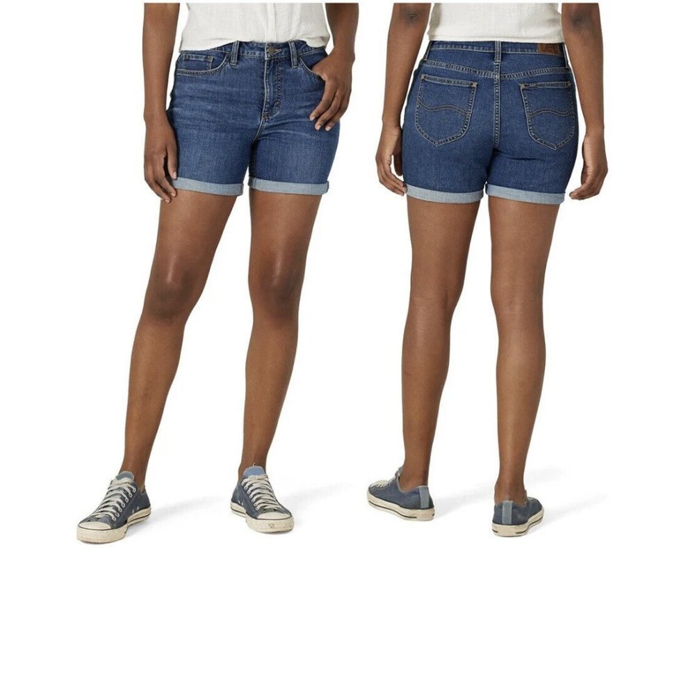 Lee Women's Midrise Regular Fit Cuffed Denim Jean Shorts Blue Size 22